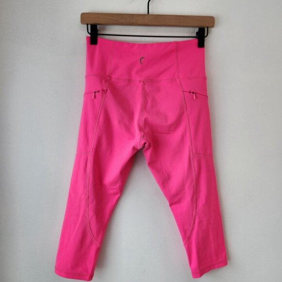 Zyia Active Leggings Hot Pink Cropped Pants Side Pockets Light and Tight 4 - Picture 2 of 7